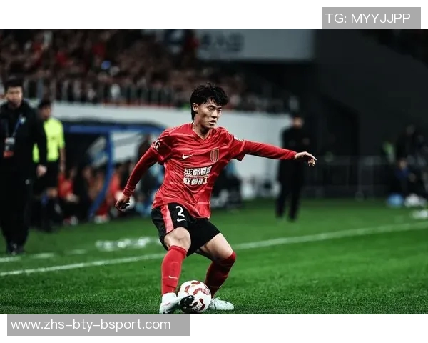 韦世豪助力胡荷韬首度征战法甲成都蓉城国脚留洋迎来新篇章 韦世豪助力胡荷韬首度征战法甲成都蓉城国脚留洋迎来新篇章